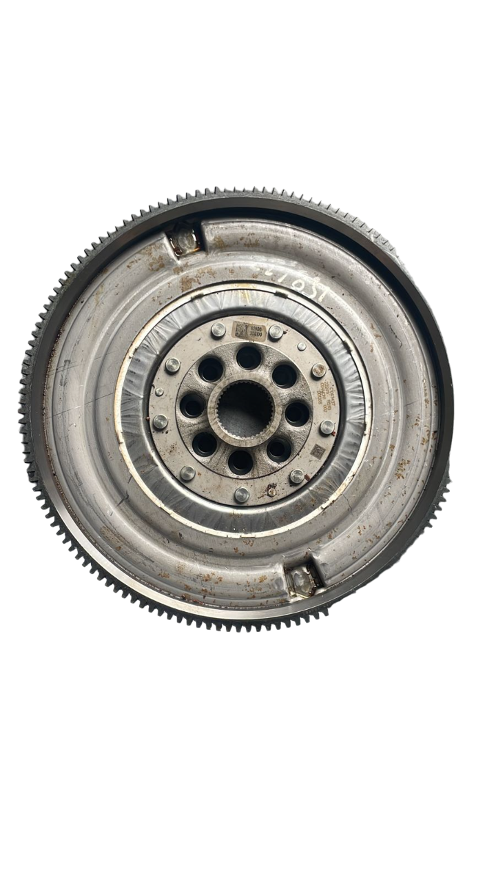 VOLANTE MOTOR MERCEDES GLA 200 2.0 2023