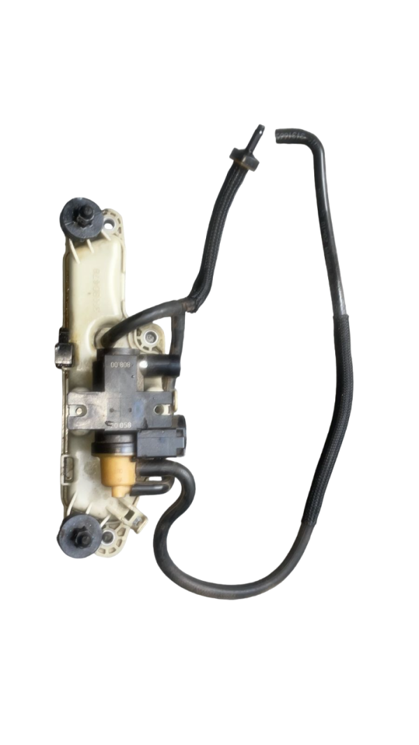 VALVIULA SOLENOIDE COM RESERVATORIO VOLVO XC60 XC90 2020