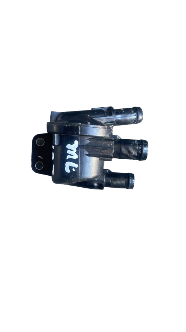 FILTRO BOMBA DE AGUÁ VOLVO XC40 31686567 - Imagem 3