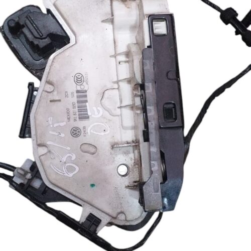 Fechadura Porta Dianteira Esquerda  Volkswagen Jetta 2013 a 2015 – Cód. Peça: 5k1837015d